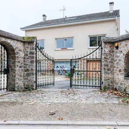 Studios De L'Etang Du Perray Le Perray-en-Yvelines ภายนอก รูปภาพ