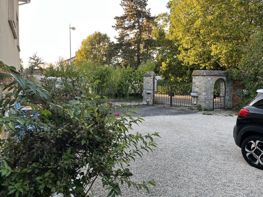 Studios De L'Etang Du Perray Le Perray-en-Yvelines ห้อง รูปภาพ